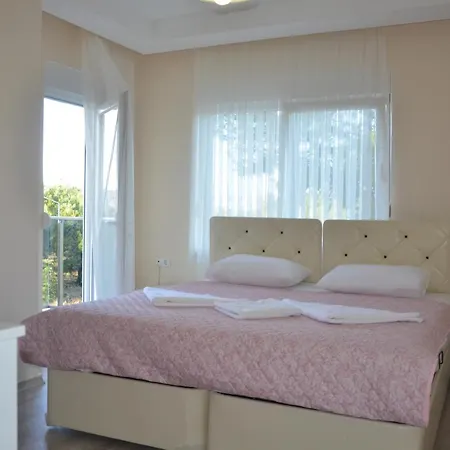 Apartament Ari Apart